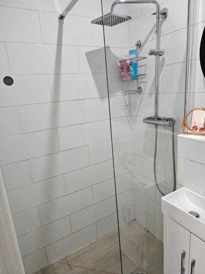 Appartement Empire Studio à Bedford Extérieur photo