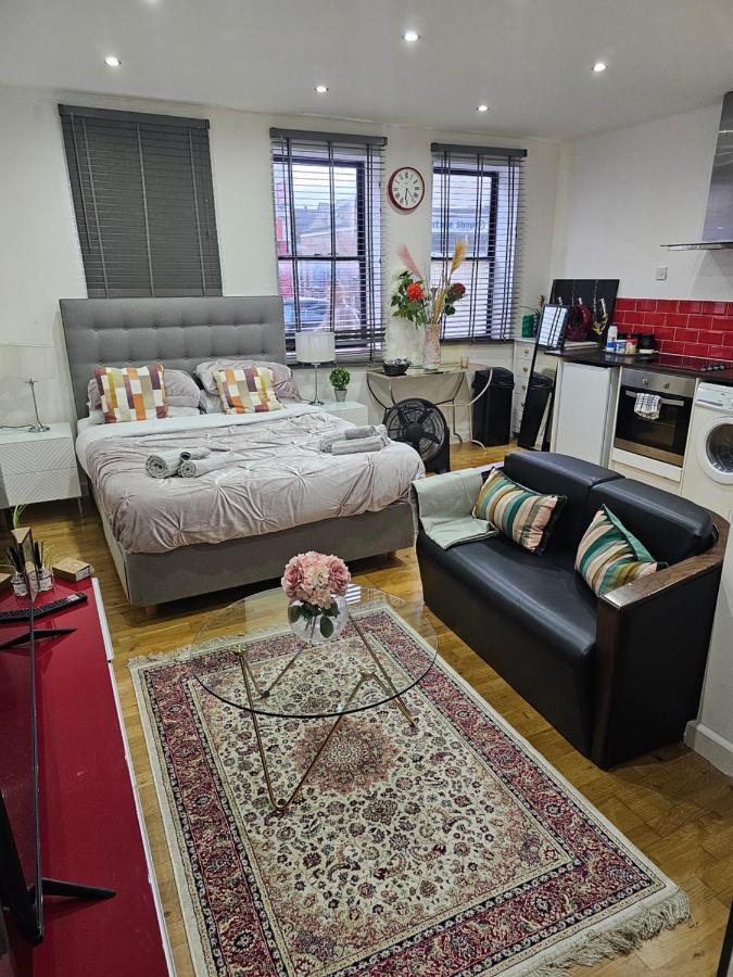 Appartement Empire Studio à Bedford Extérieur photo
