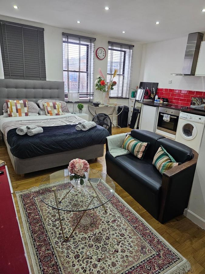 Appartement Empire Studio à Bedford Extérieur photo